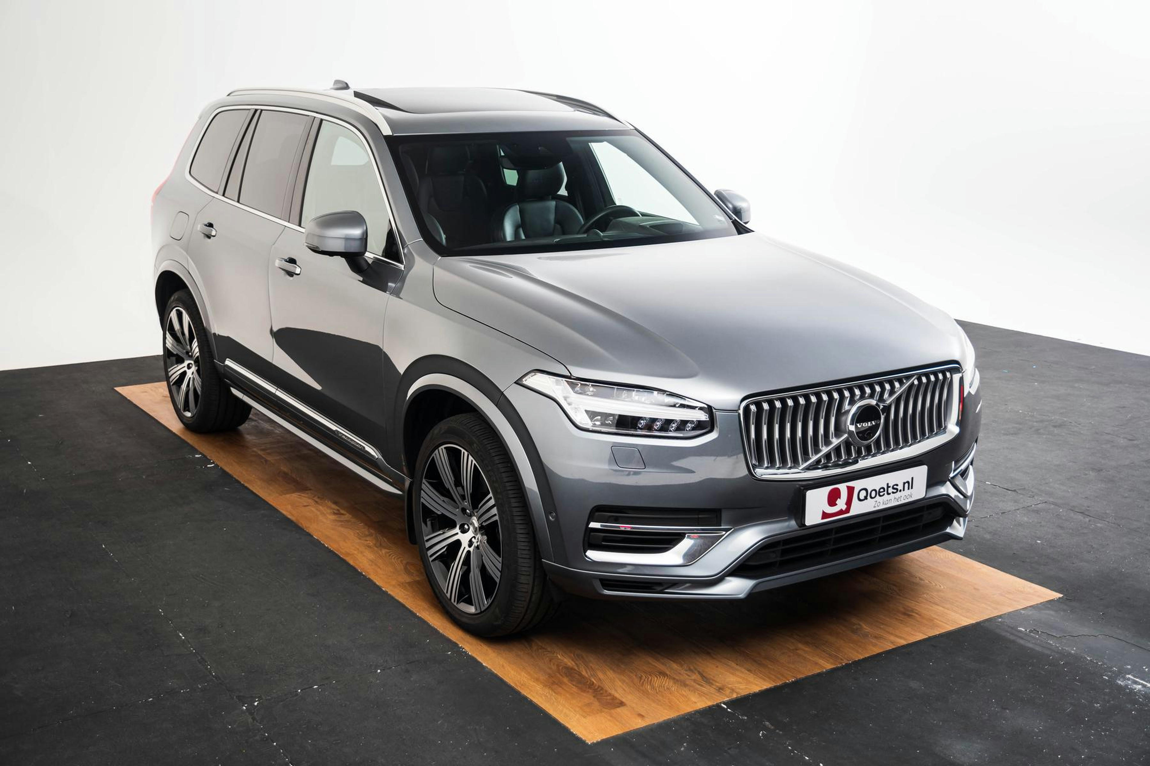 Car image 17