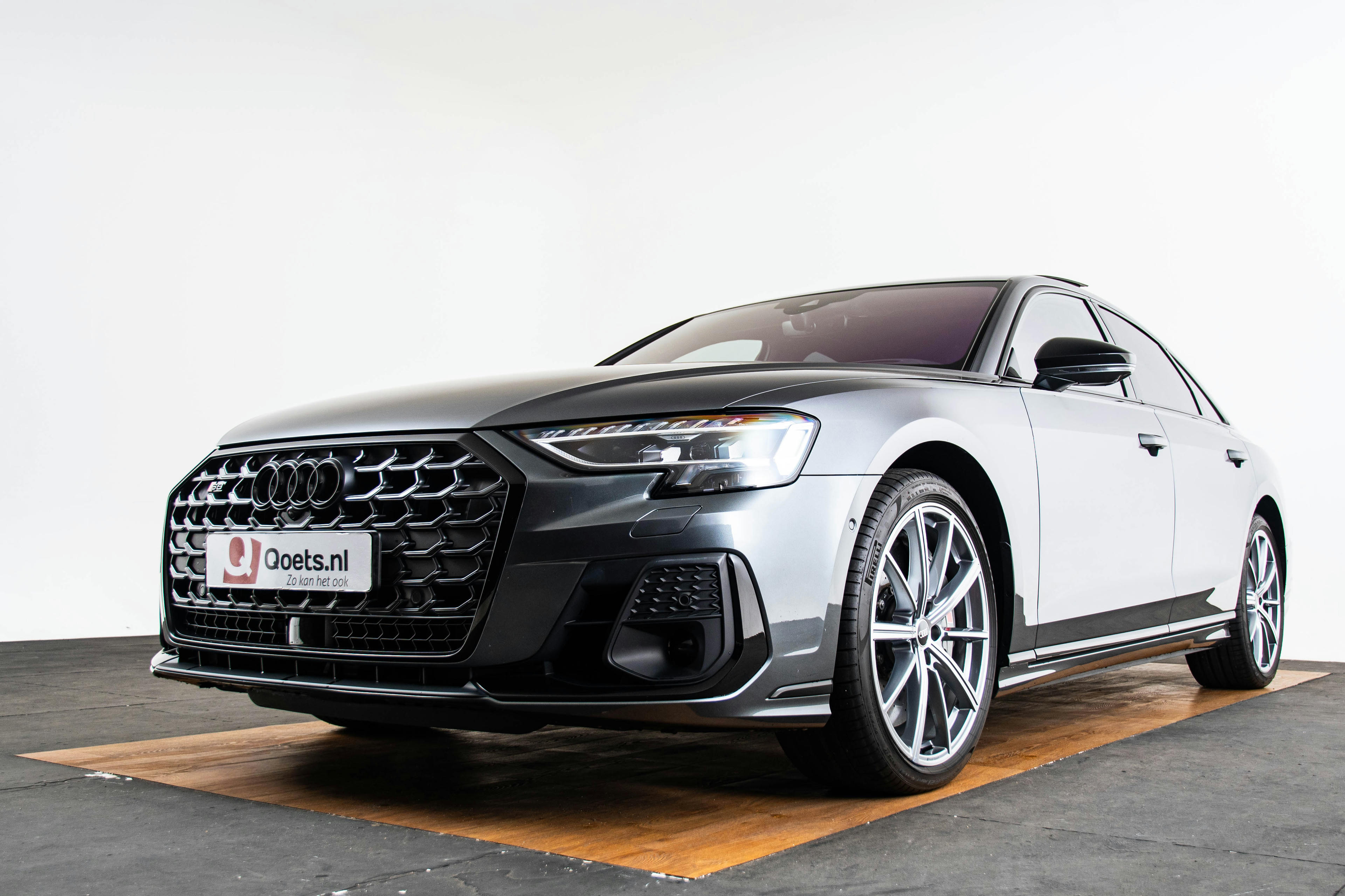 Car image 7