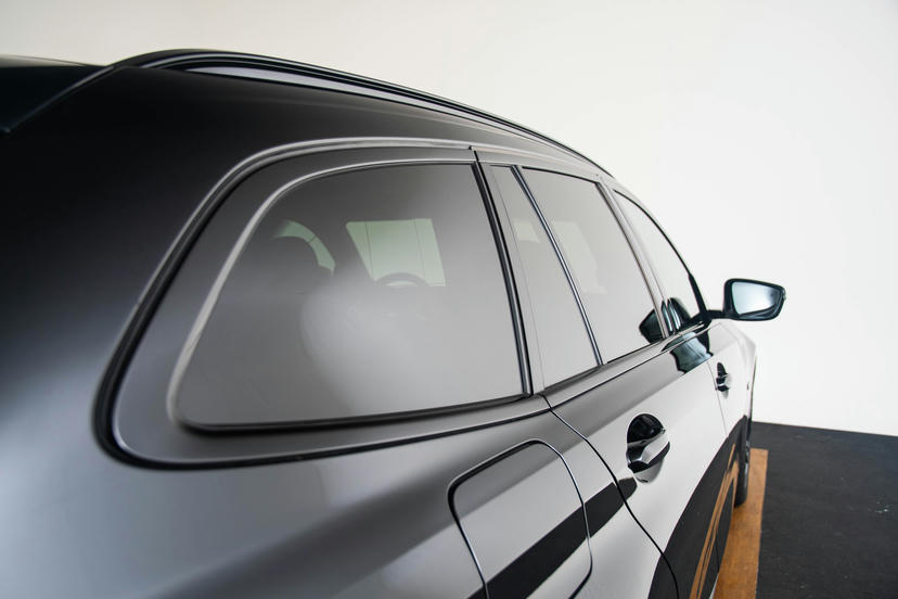 Extra getint glas in achterportierruiten en achterruit