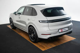 Led-achterlichten inclusief lichtstrip met donkerder glas