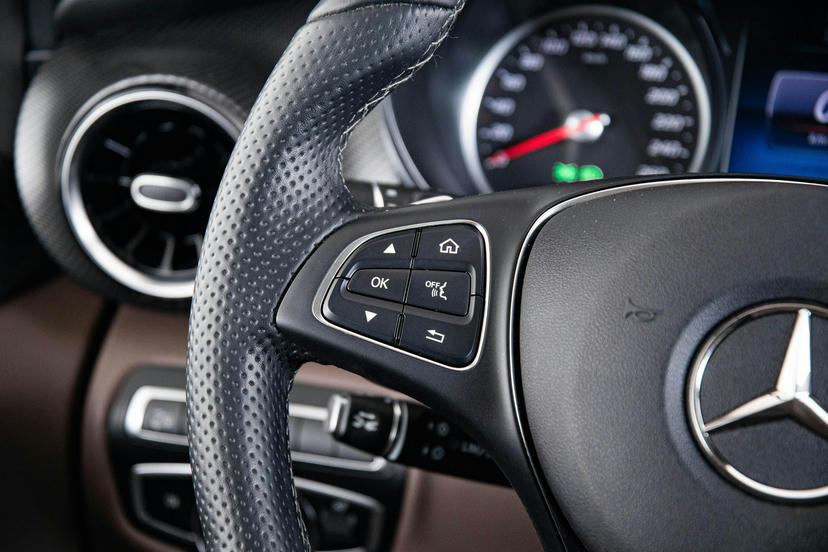 Distronic cruise control