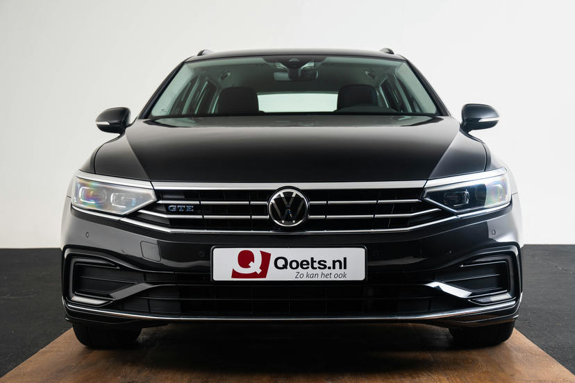Rijassistent-pakket: Travel Assist, Emergency Assist en Lane assist