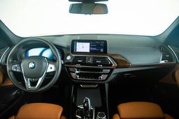 Interieurlijsten edelhoutuitvoering Eiche dunkel + accentlijsten in Perlglanz chroom