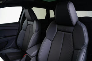 Interieurpakket S line interieur met sportstoelen en zwart leder