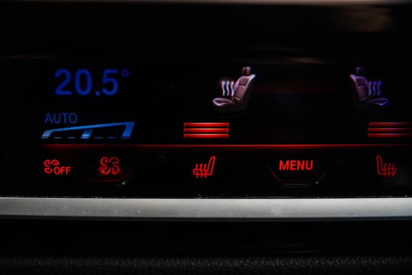 Elektrisch verwarmde voorstoelen