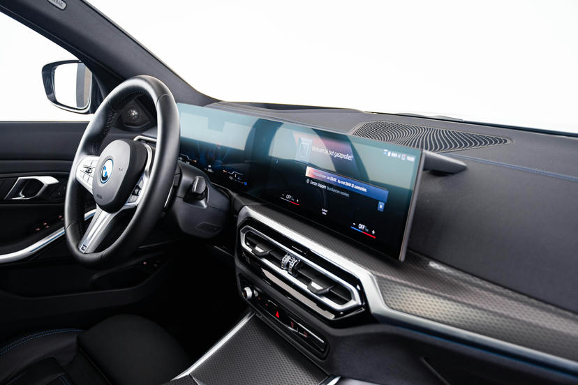 Dashboard uitgevoerd in Sensatec