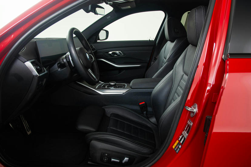 Elektrisch verstelbare lendensteun voor bestuurder