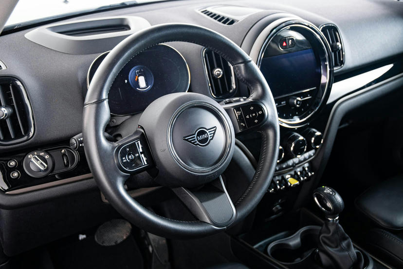 MINI Yours met leer bekleed sportstuurwiel