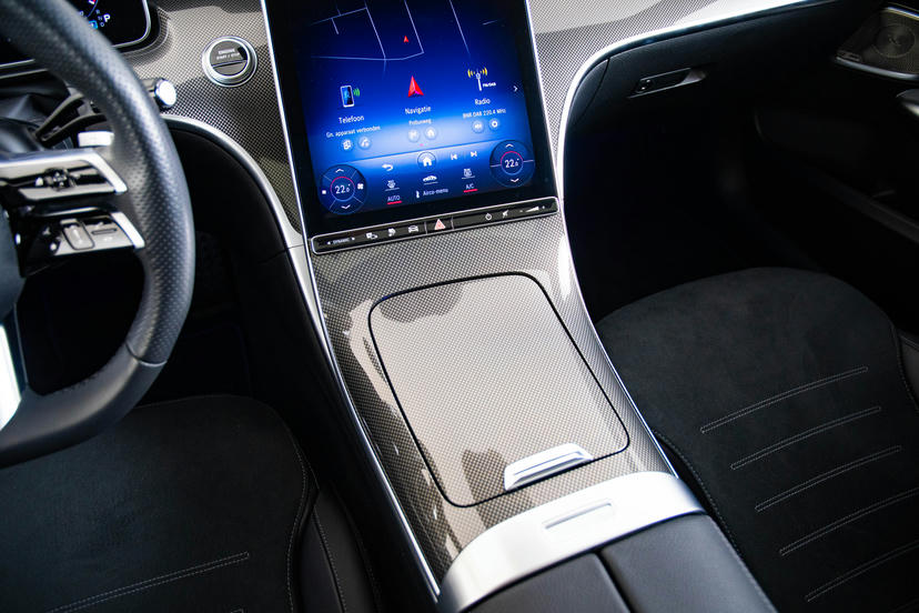 Middenconsole metaalstructuur