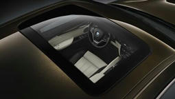 Elektrisch bediend glazen schuif-/kanteldak 