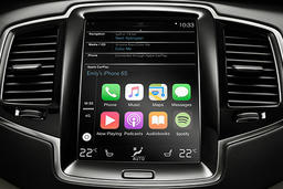 AppleĀ® CarPlay / Android Auto incl. extra USB-poort (alleen i.c.m. optie 552)