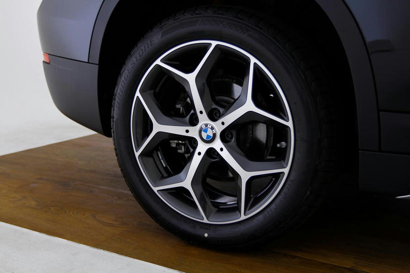 18 inch lichtmetalen wielen Y-Spaak