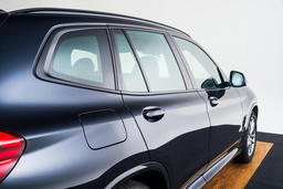 BMW Individual hoogglans Shadow Line