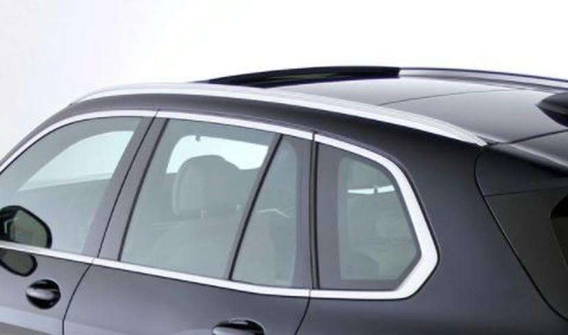 Dakrailing in aluminium zijdeglans. 