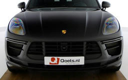 Porsche Entry & Drive