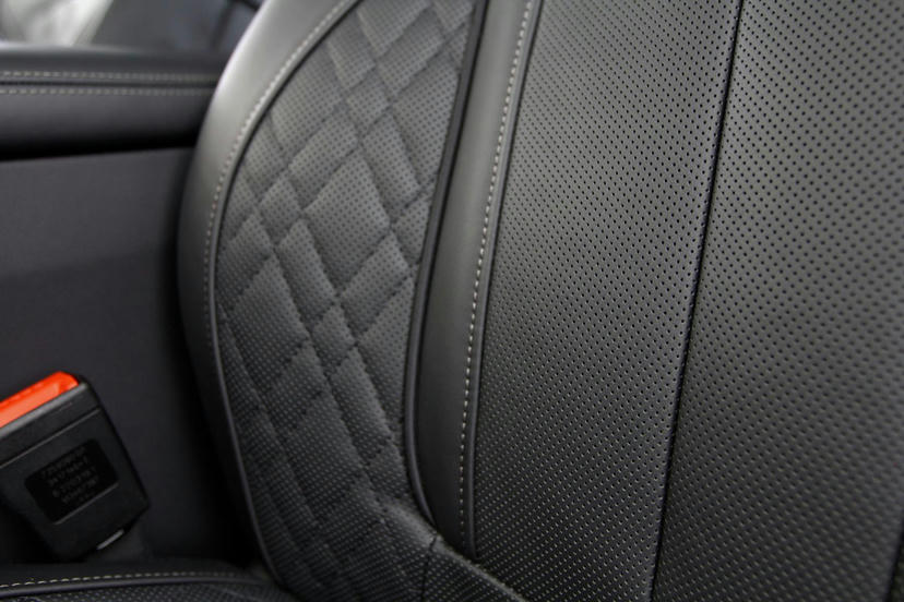 Uitgebreide lederen bekleding Exklusivleder 'Nappa' met gevlochten stiksel design