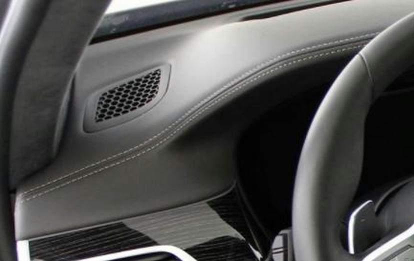 Dashboard bekleed met Exklusivleder 'Nappa'