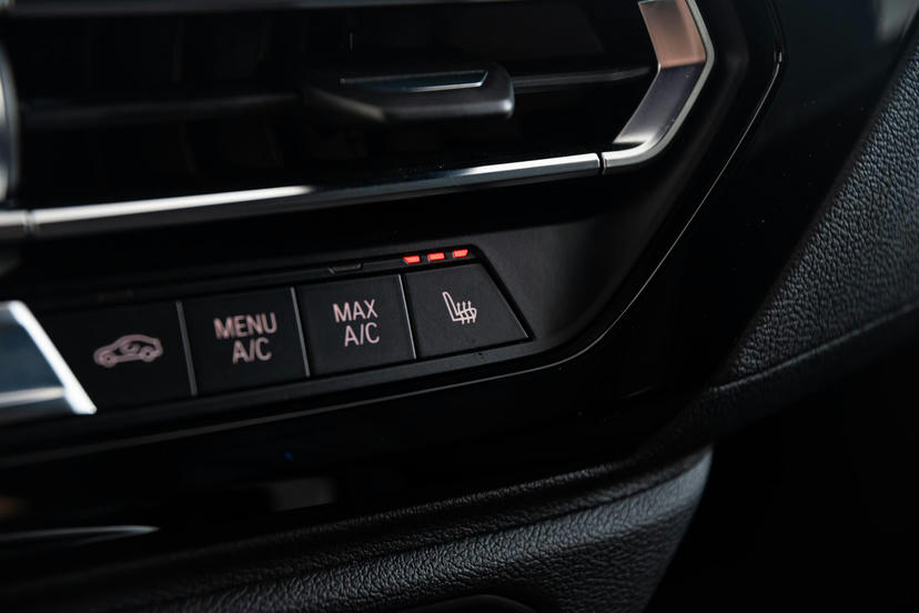 Elektrisch verwarmde voorstoelen