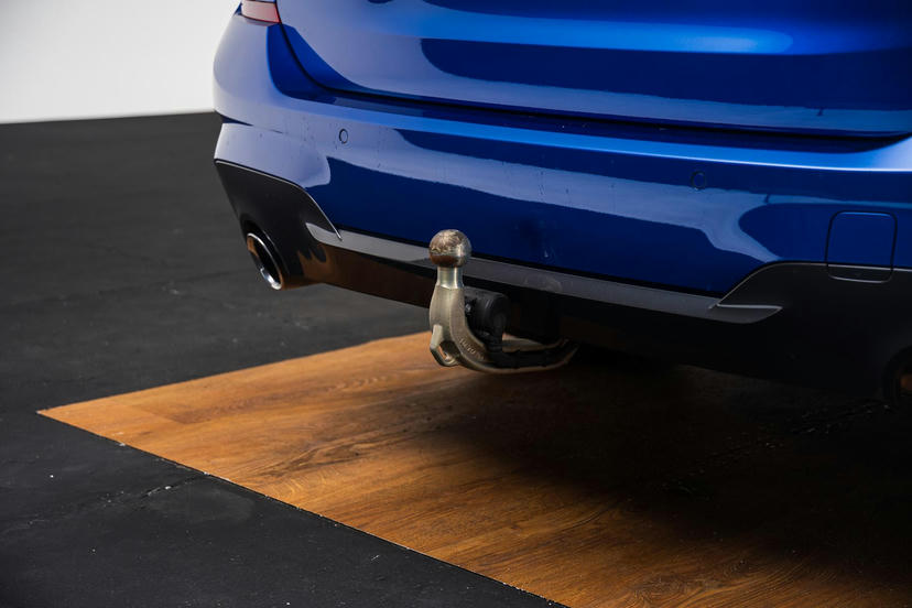 Trekhaak met elektrisch wegklapbare kogel