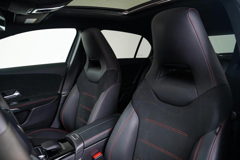 Bekleding lederlook ARTICO/microvezel DINAMICA zwart