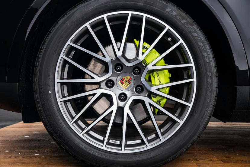 21 inch RS Spyder Design wielen inclusief wielkuipverbreding in exterieurkleur