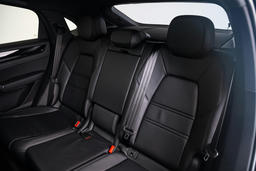 Comfortstoelen achter 2+1