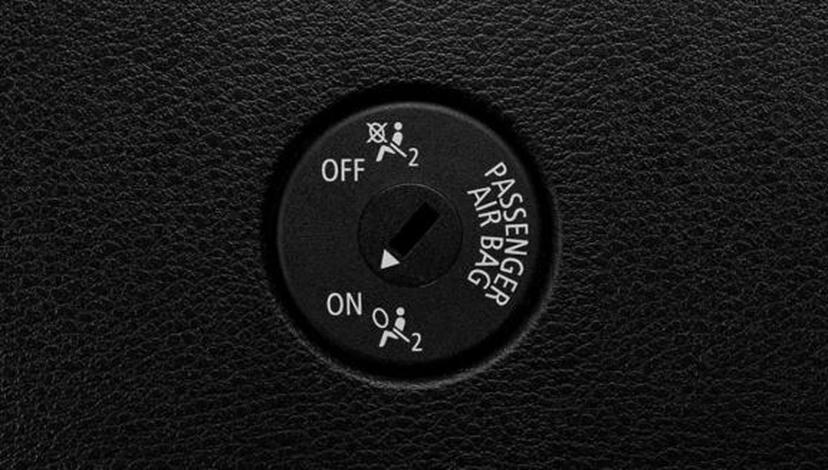 Deactivering passagiersairbag. 