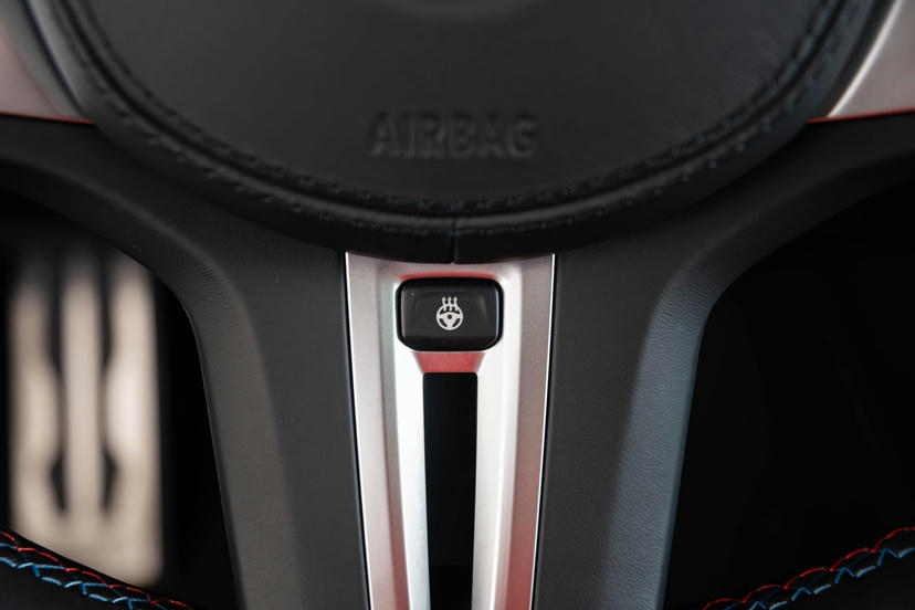 Stuurwielrand verwarmd