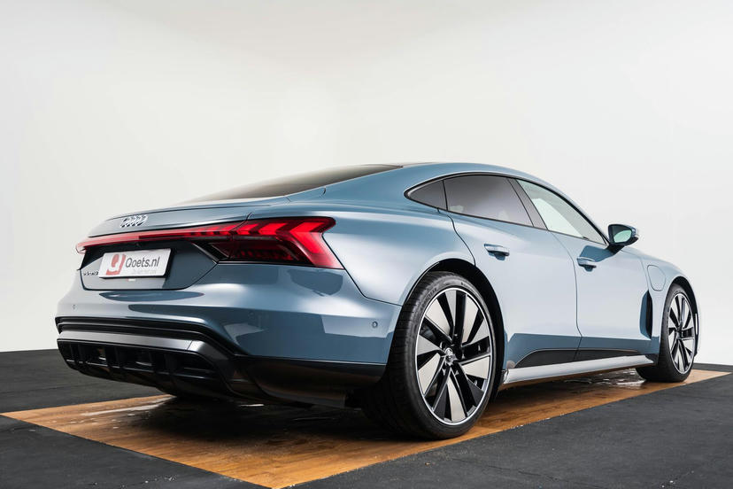 Adaptive air suspension